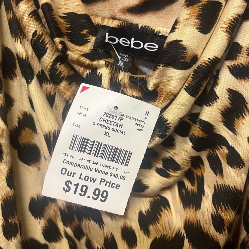 bebe Leopard Print Maxi Dress - Picture 3 of 5